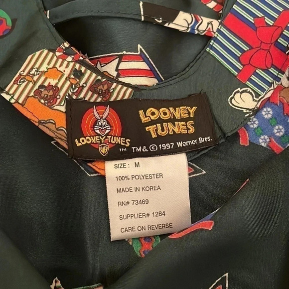 Looney Tunes women’s medium night gown character satin chemise Vintage Christmas - Picture 5 of 6